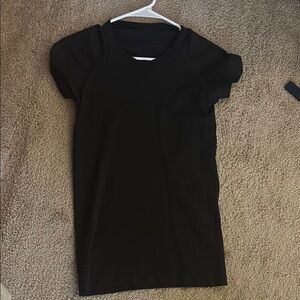 Lululemon black swiftly tech